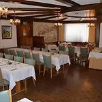 Hotel Rhodania 2*